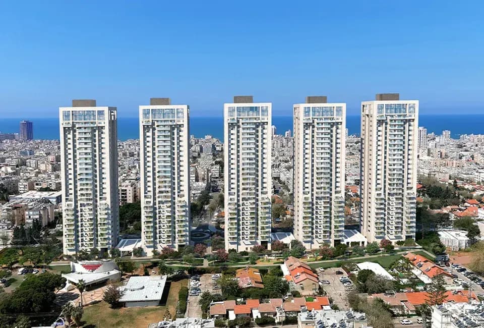 THE FIVE בת ים